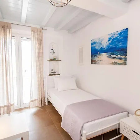 Oikia Petra * Agios Ioannis (Tinos)